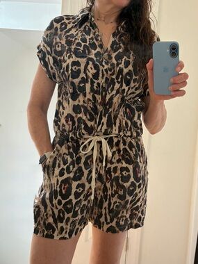 Puro Lino Made in Italy 100% Linen Leopard Print Romper Drawstring waist 19" P2P